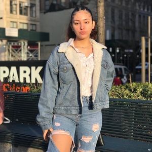 Meet your Posher, Stefania